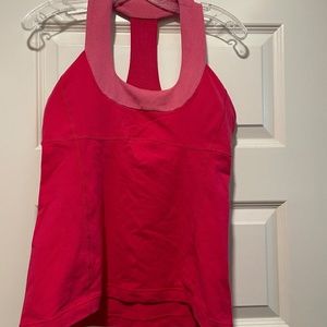 Pink scoop neck tank top